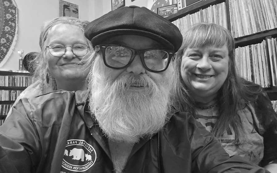mocassin-tracks Mocassin Tracks with Deb Reger, Carolyn Black Hunt and Rick Hunt